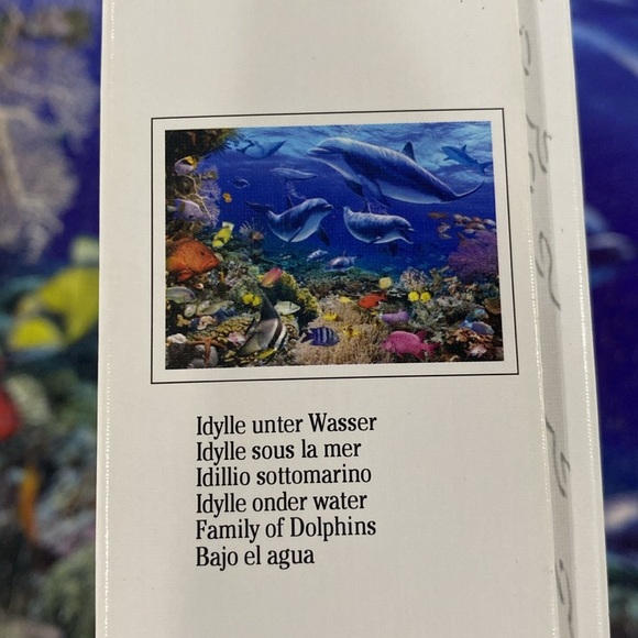Ravensburger 1000 piece puzzle “Family of Dolphins” 2010 - Picture 5 of 8